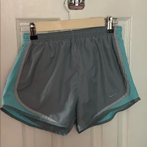 Nike Tempo Shorts Dry Fit, Size Small